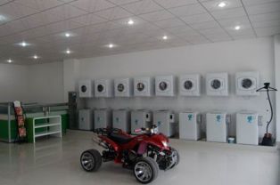 自助洗衣加盟連鎖店與干洗店 哪個(gè)更具投資價(jià)值？